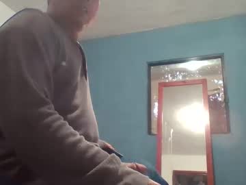 Latinbigdick2 Chaturbate stream image from December 24, 2024