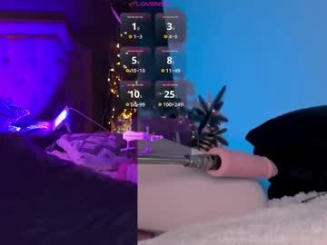 Sexy_Blonde_Doll Chaturbate stream image from December 24, 2024