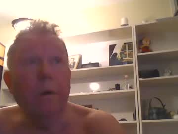 Berra3232 Chaturbate stream image from December 25, 2024