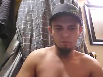Bradynoggle Chaturbate stream image from December 25, 2024