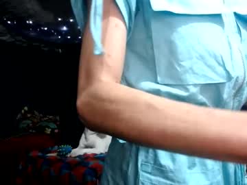 Petit_Bigdick Chaturbate stream image from December 25, 2024