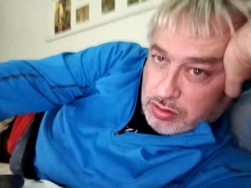 Saki1900 Chaturbate stream image from December 25, 2024