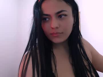 Lola_222 Chaturbate stream image from December 25, 2024