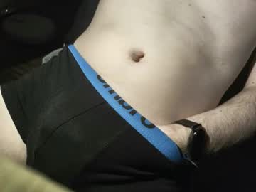 Hugecock2002_ Chaturbate stream image from December 25, 2024