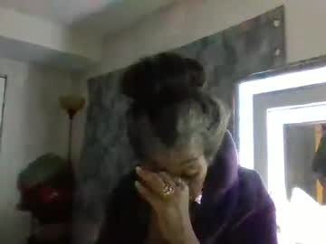 Bigbootydimpless Chaturbate stream image from December 25, 2024
