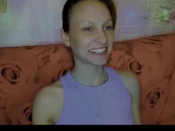 Girlfriend_Night Chaturbate stream image from December 25, 2024
