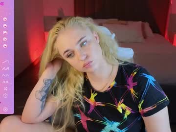 Leanaax Chaturbate stream image from December 25, 2024