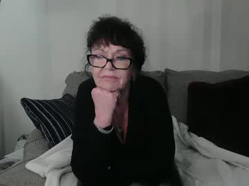 Mrsvivianharper Chaturbate stream image from December 25, 2024