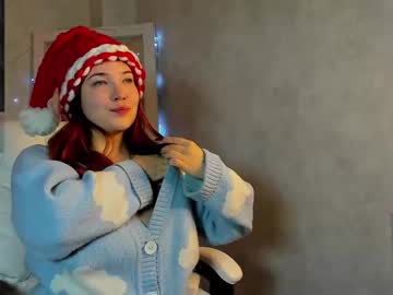 Suzanne_Hall Chaturbate stream image from December 25, 2024