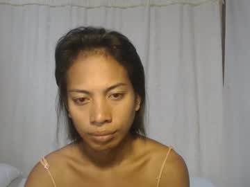 Angolahugecock Chaturbate stream image from December 25, 2024