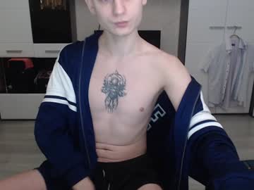 Angryzan Chaturbate stream image from December 25, 2024