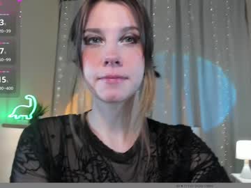 Nansycharm Chaturbate stream image from December 25, 2024