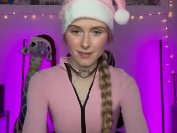Shadebabe Chaturbate stream image from December 25, 2024