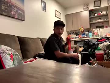 Lilozaaaa Chaturbate stream image from December 25, 2024