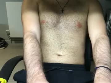 Tompe00 Chaturbate stream image from December 25, 2024