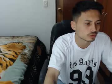 Kuzan_San Chaturbate stream image from December 25, 2024