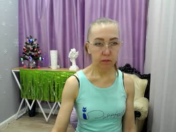 _Greybunny_ Chaturbate stream image from December 25, 2024