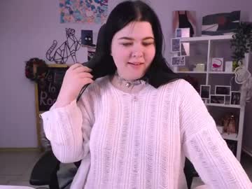 Madisonmongomery Chaturbate stream image from December 25, 2024
