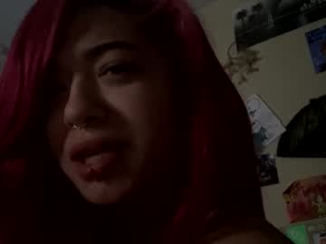 Sadethevixen777 Chaturbate stream image from December 25, 2024