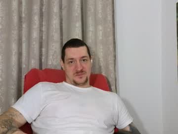 Tattooedhunk_ Chaturbate stream image from December 25, 2024