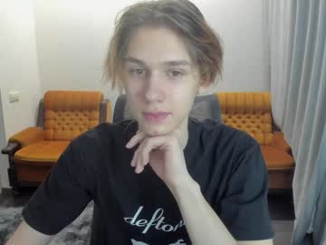 0verlandd Chaturbate stream image from December 25, 2024