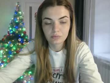 _Hidden_Frommymoom_ Chaturbate stream image from December 25, 2024