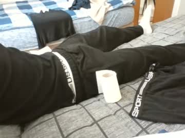 Hornynann Chaturbate stream image from December 25, 2024