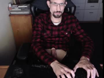 Dermattes Chaturbate stream image from December 25, 2024