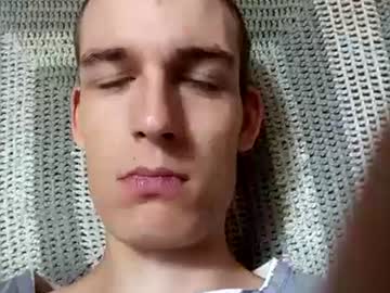 Shavingismything9000 Chaturbate stream image from December 25, 2024