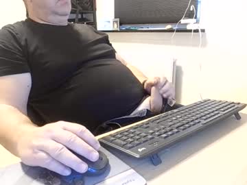 Henrikrp1971 Chaturbate stream image from December 25, 2024