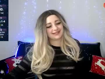 Michelles_Moon Chaturbate stream image from December 25, 2024