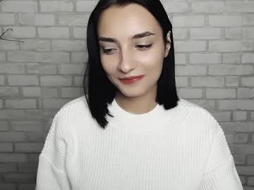 Veryveryshygirl Chaturbate stream image from December 25, 2024