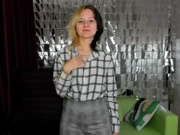 Girl_Next_Doorr Chaturbate stream image from December 25, 2024