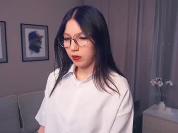 Arleighboor Chaturbate stream image from December 25, 2024