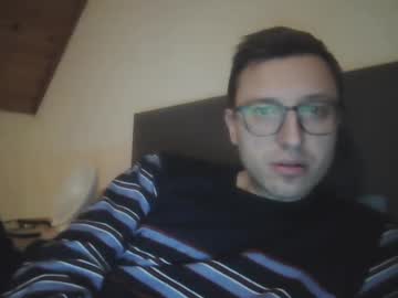 Lewis0071989 Chaturbate stream image from December 25, 2024