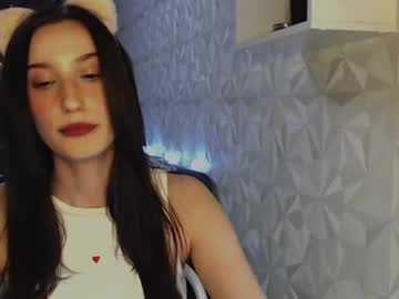 Your_Best_Foxxx Chaturbate stream image from December 25, 2024