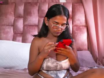 Miasandoval_ Chaturbate stream image from December 25, 2024