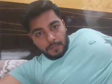 Raymond77118769 Chaturbate stream image from December 25, 2024