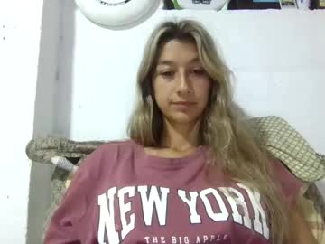 Jess_Mark425 Chaturbate stream image from December 25, 2024