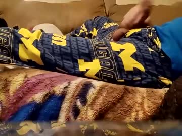 Looking4bush Chaturbate stream image from December 25, 2024