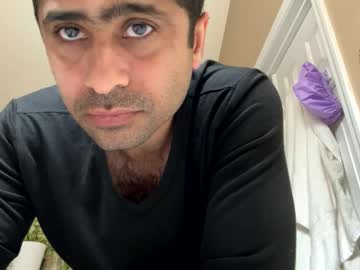 Zee20241 Chaturbate stream image from December 25, 2024