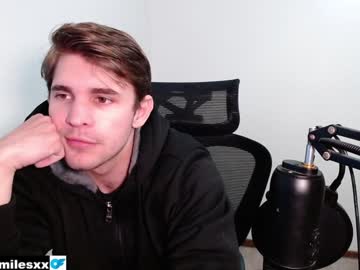 Blakemiles2 Chaturbate stream image from December 26, 2024