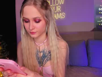 Two_For_The_Night Chaturbate stream image from December 26, 2024