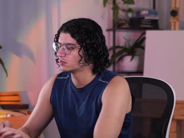 Daviidangelo Chaturbate stream image from December 26, 2024