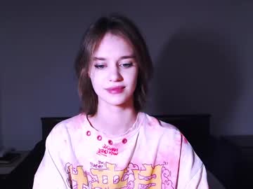 Lunaaa_Amour Chaturbate stream image from December 26, 2024