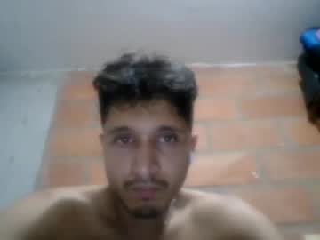 Juanc23_371 Chaturbate stream image from December 26, 2024