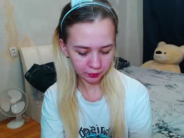 So_Cute_Holly Chaturbate stream image from December 26, 2024