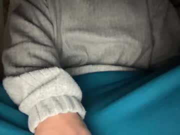Yungbull06 Chaturbate stream image from December 26, 2024