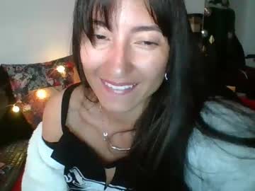 Angela_Mis Chaturbate stream image from December 26, 2024