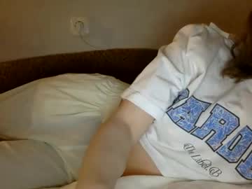 Jovovich_Milla Chaturbate stream image from December 26, 2024